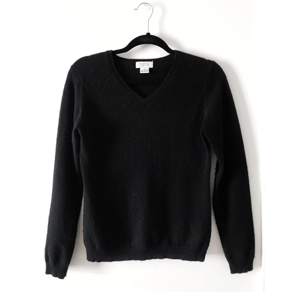 Barneys New York 100% Cashmere Sweater
